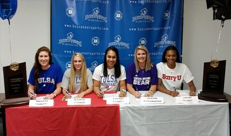 Five Buccaneer Volleyball Players Sign With Four-Year Universities